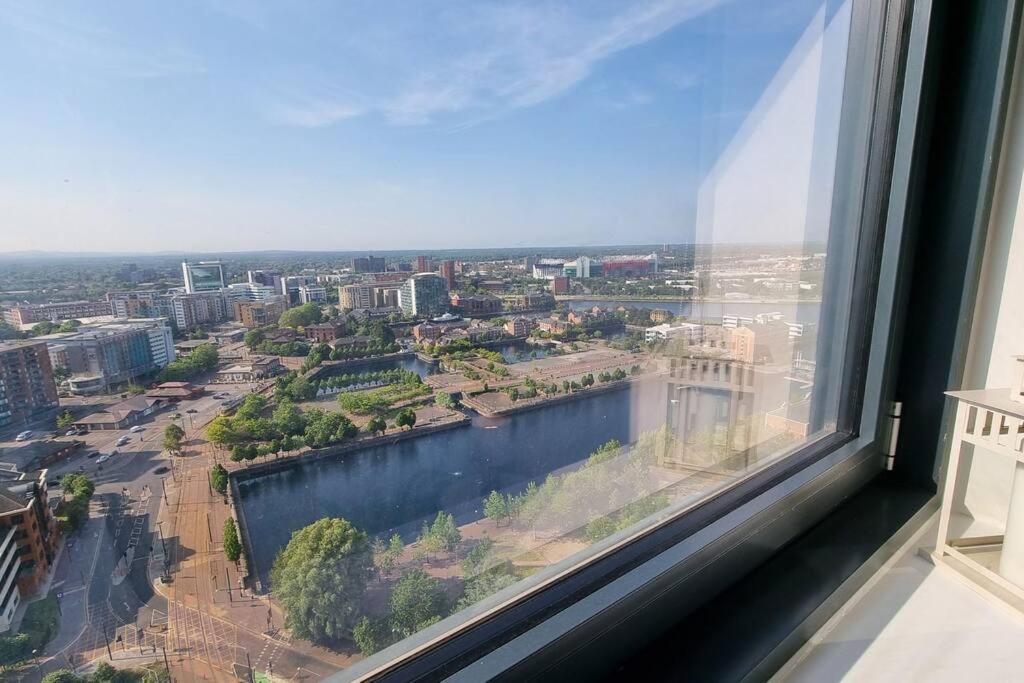 2 Bedroom Penthouse Манчестер Экстерьер фото